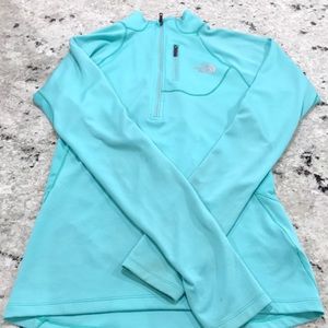 North face 1/4 zip up!!